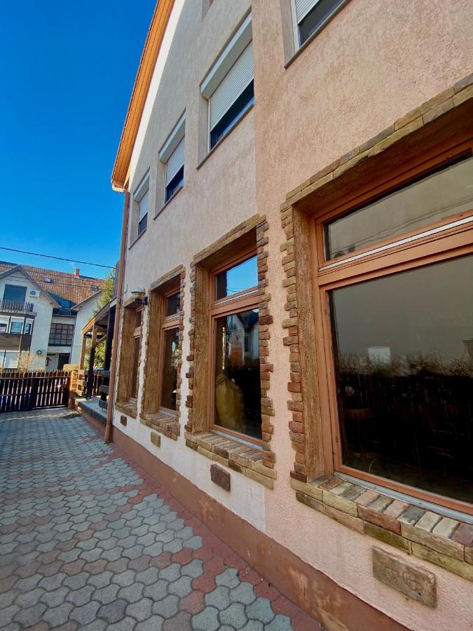 Sailor'S Apartman Шиофок Экстерьер фото