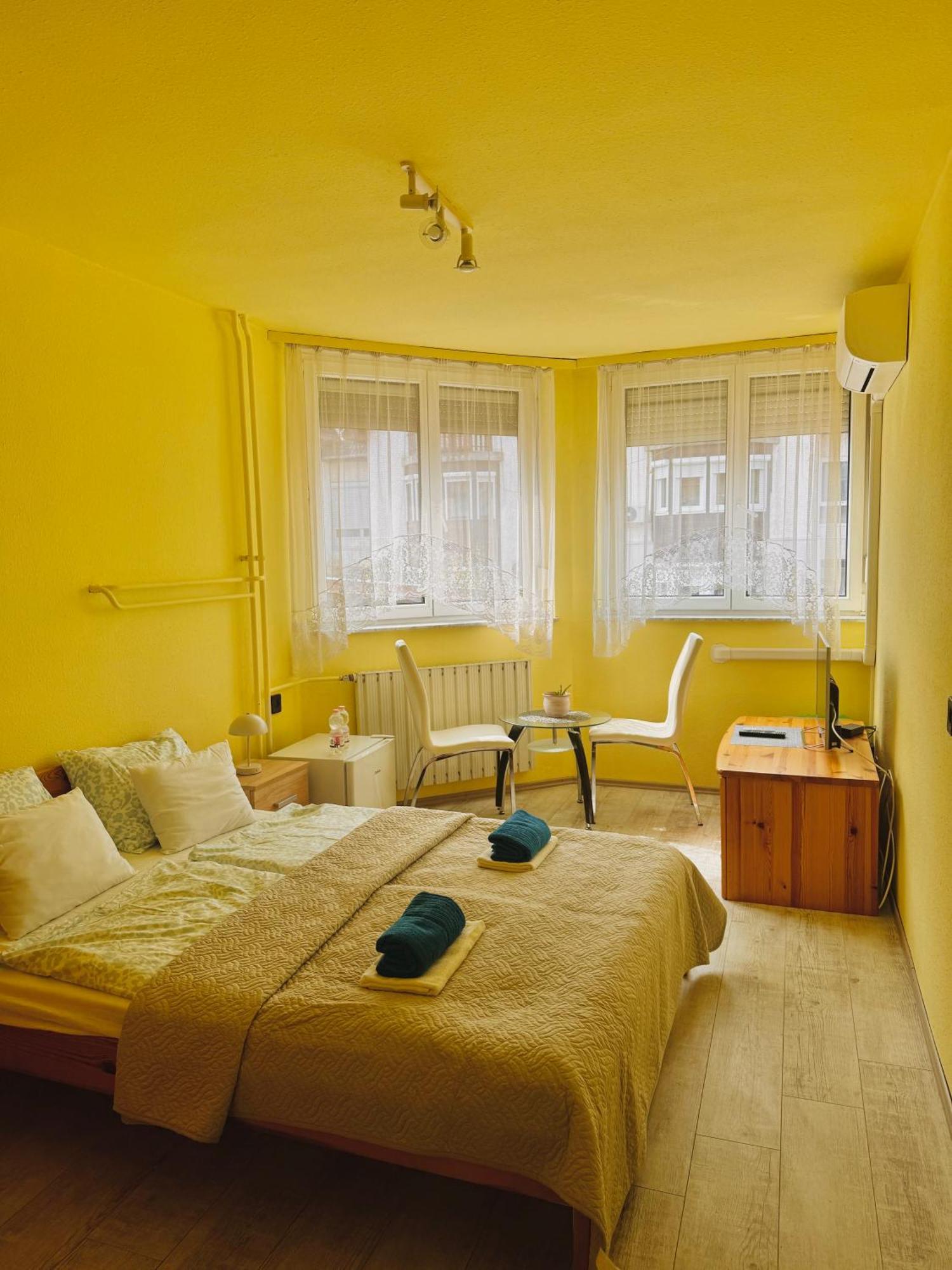 Sailor'S Apartman Шиофок Экстерьер фото