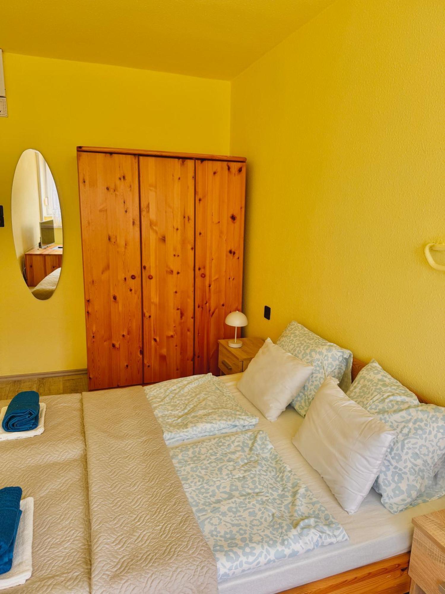 Sailor'S Apartman Шиофок Экстерьер фото